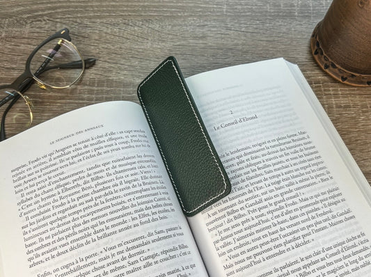 Marque-page long en cuir