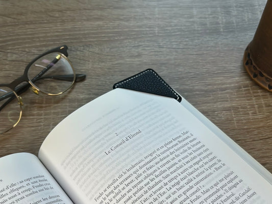 Marque page de coin en cuir
